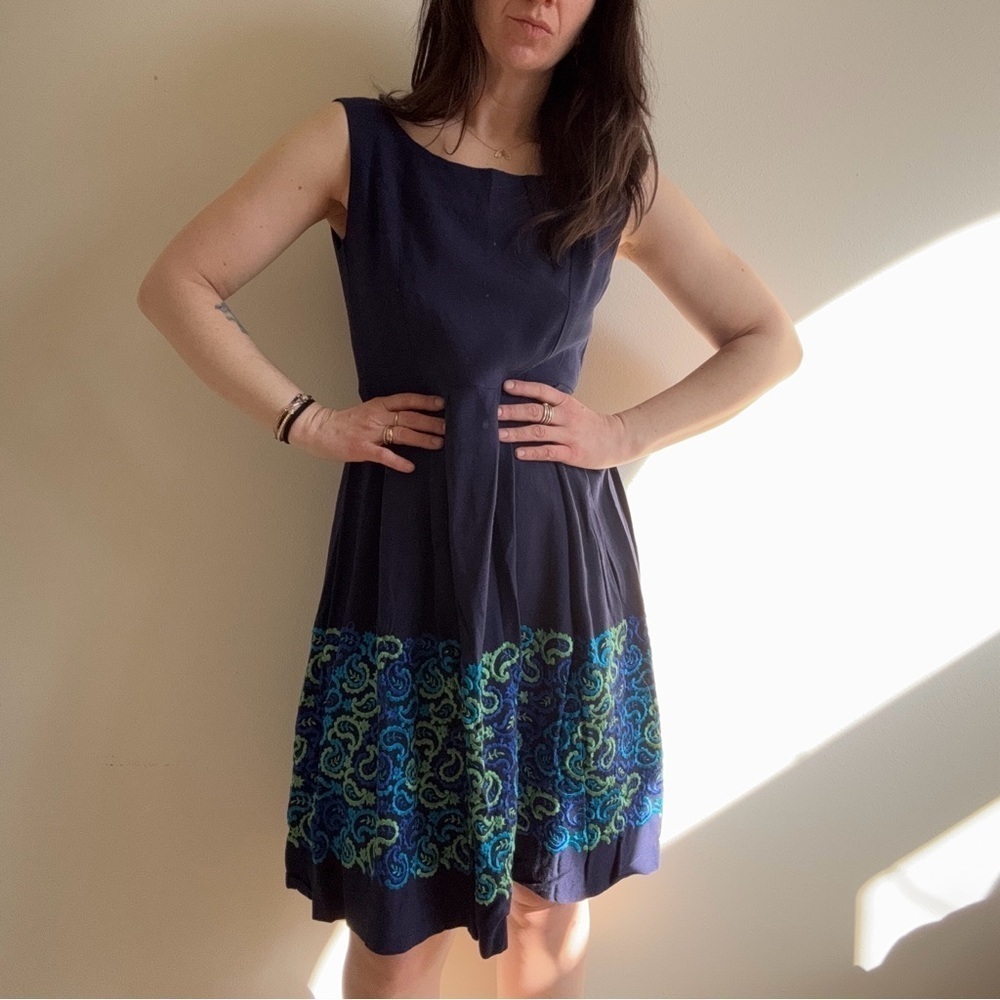 Vintage Navy Blue and Green Embroidered Linen Dress